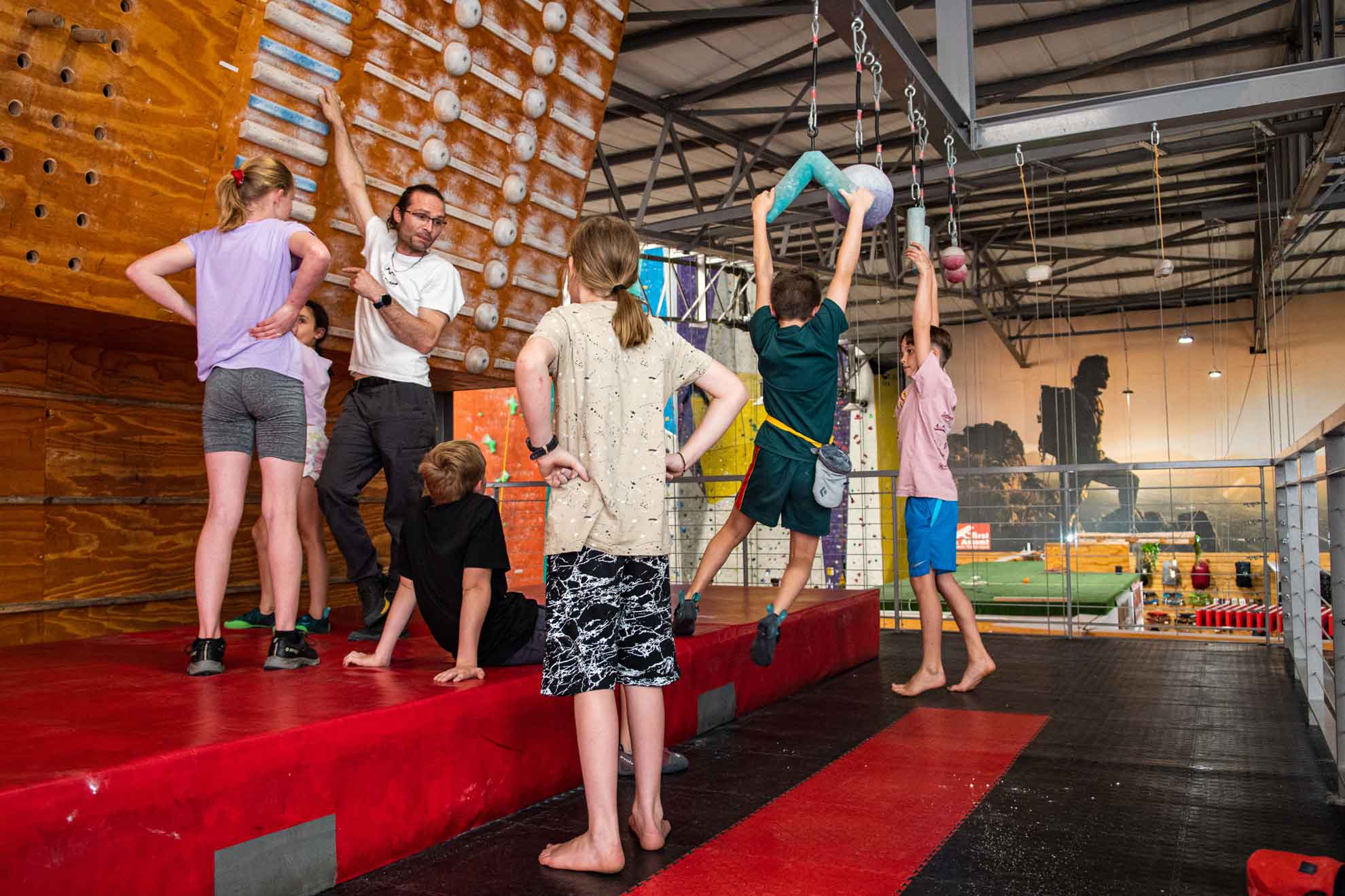 INSIDEedge_Climbing_Kids_Classes